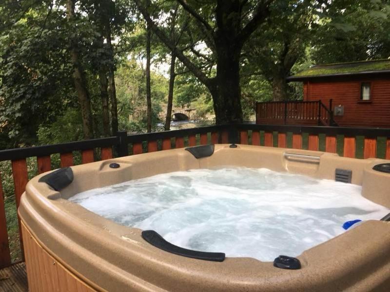 L09 - The Snowdon Spa With Hot Tub Бетесда Экстерьер фото